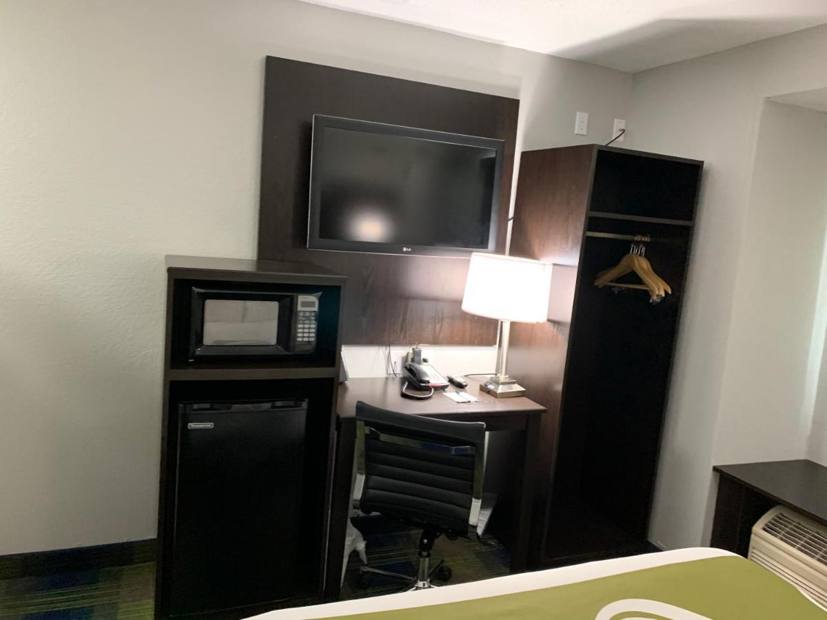 Quality Inn Owatonna Near Medical Center Kültér fotó